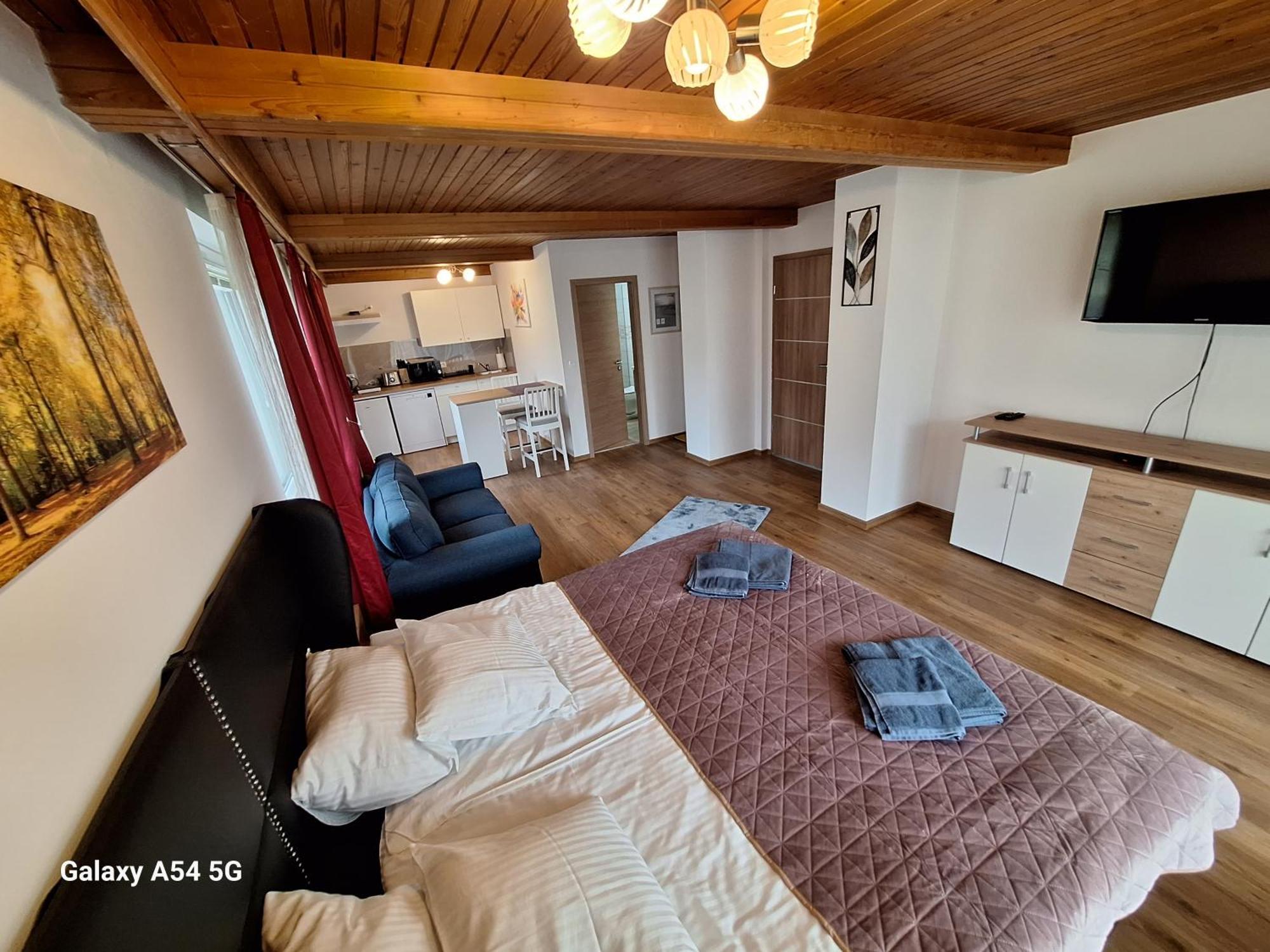 בלד Apartment Petek מראה חיצוני תמונה