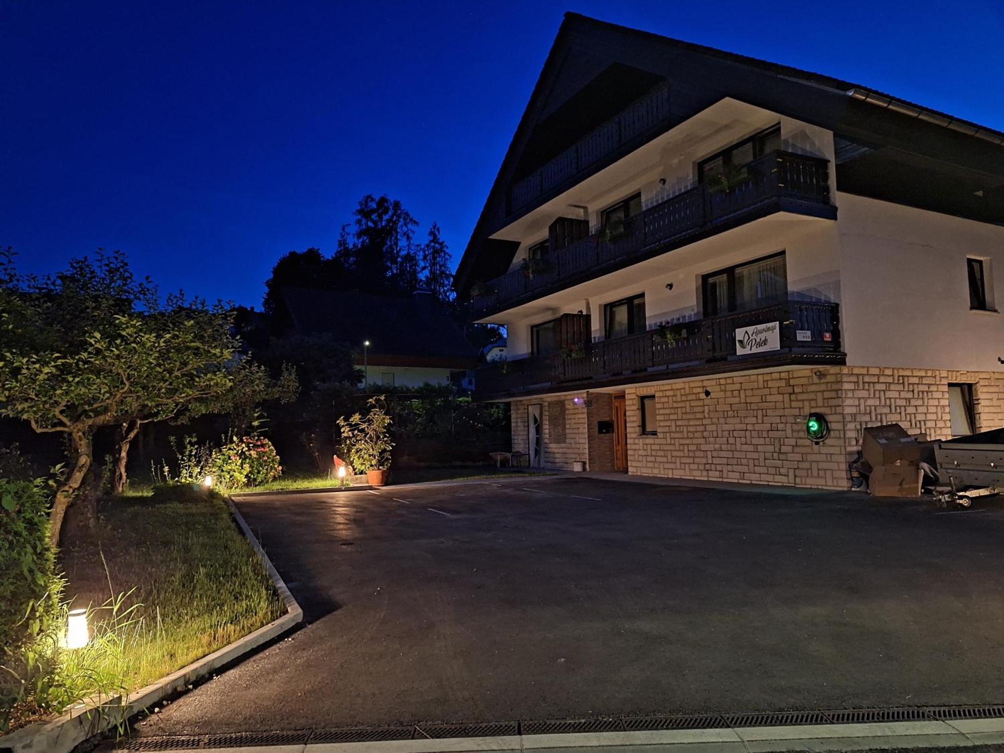 בלד Apartment Petek מראה חיצוני תמונה