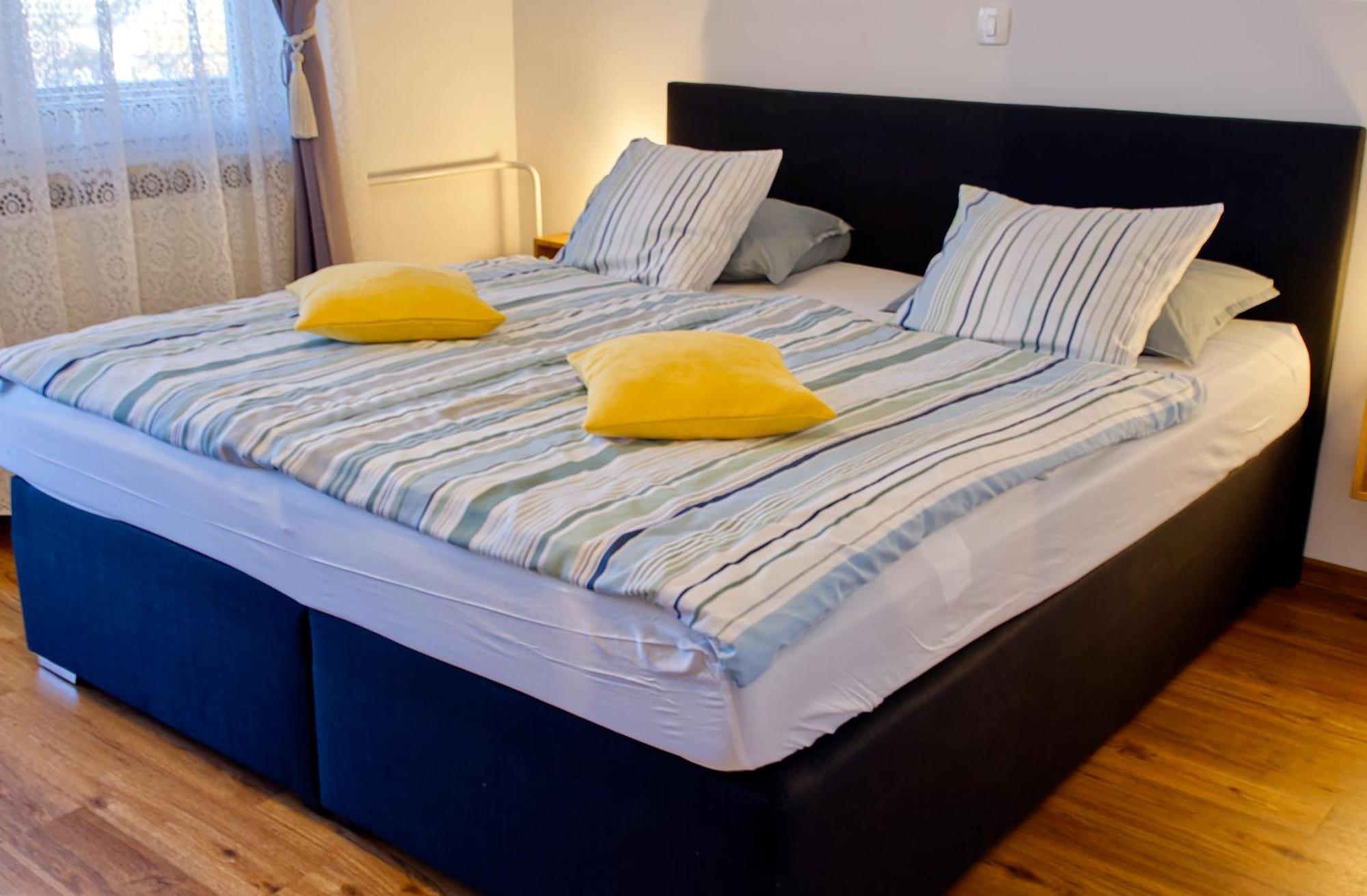 בלד Apartment Petek מראה חיצוני תמונה